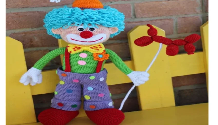 Receita Crochê Amigurumi - Arlo o Palhaço