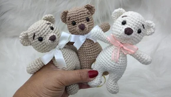 Trio de Mini Ursinho em Crochê - Amigurumi