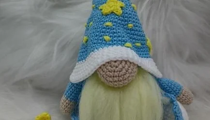 Gnomo Soneca em Crochê