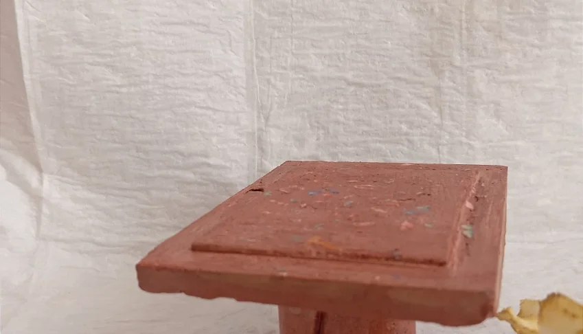 Porta-Velas Pedestal Rústico em Concreto