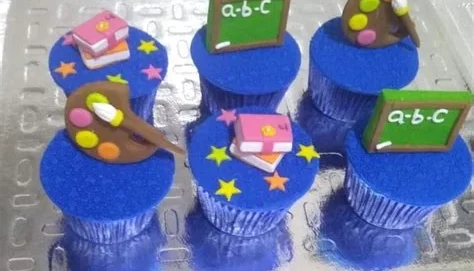 Cupcake Personalizado para Aniversário — 12 Unidades