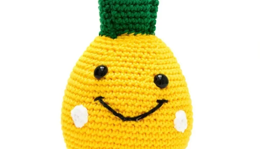 Abacaxi em amigurumi