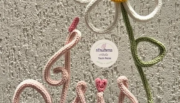 Porta Maternidade Flor Personalizada em Tricotin