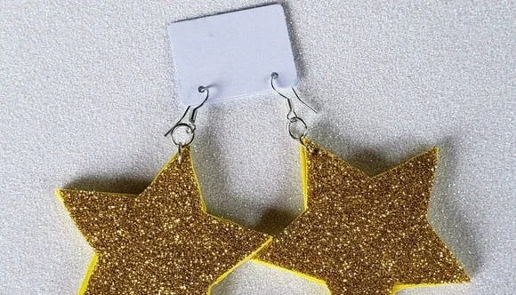 Brinco Estrela Dourado Eva