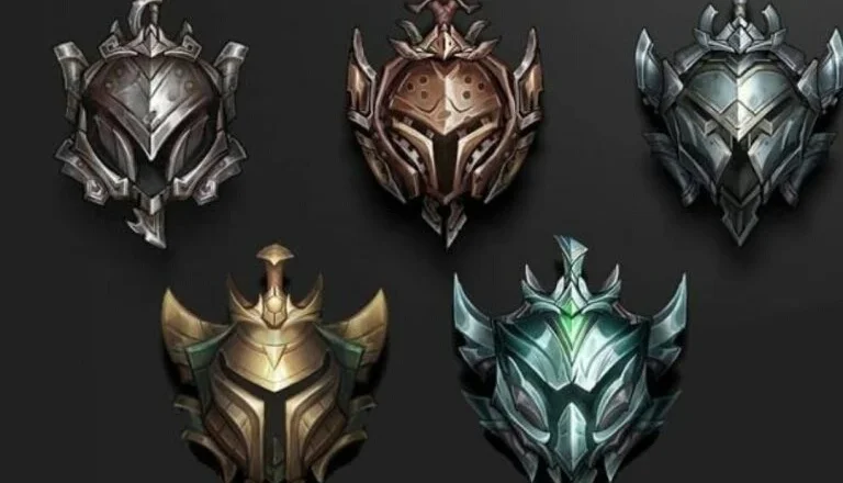 Elojob do ferro ao Platina. Garanta já sua skin vitoriosa!