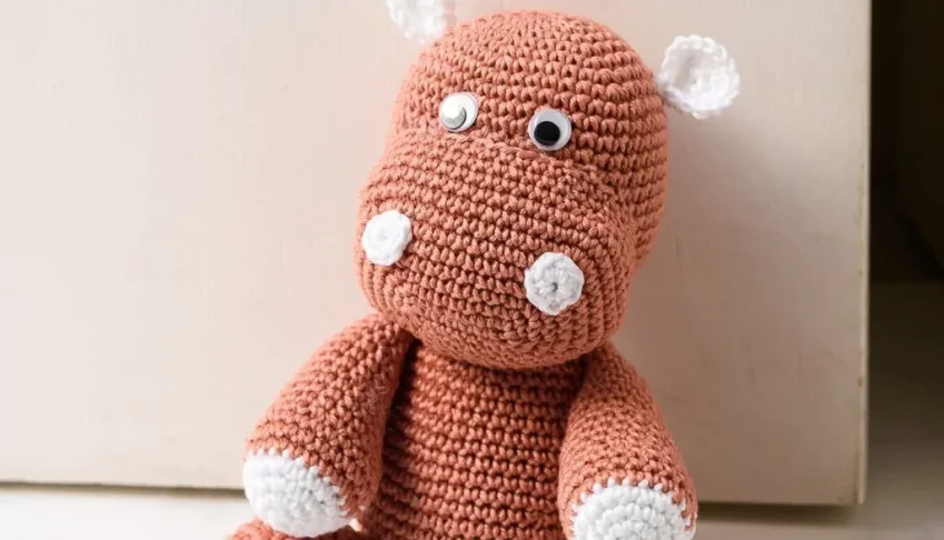 Hipopótamo Peso de Porta em Amigurumi