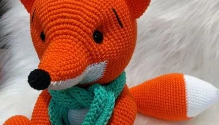 Raposa Grande em Amigurumi