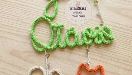 Nome personalizado com Animais do Bosque em Tricotin
