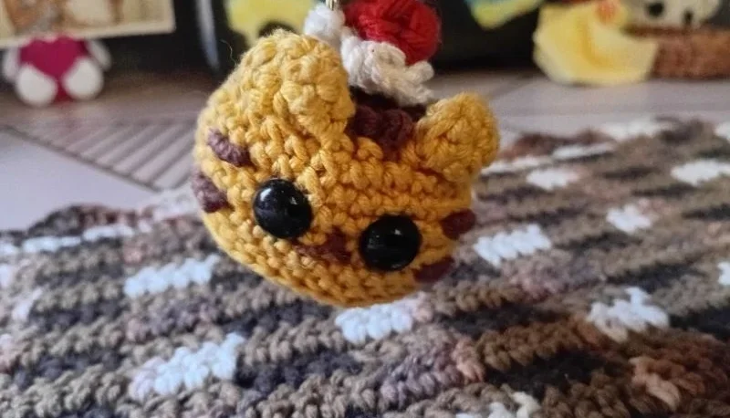 Chaveiro Gatinho Pudim de Crochê
