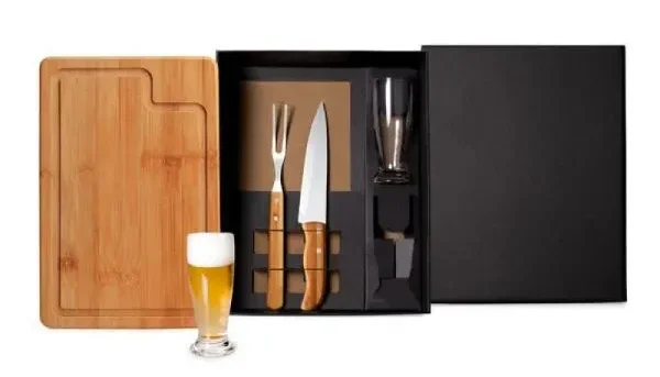 Kit Churrasco 5 Peças com Caixa