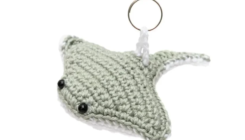 Arraia Cinza em Amigurumi
