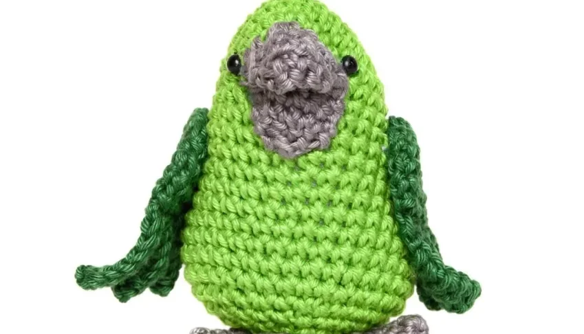 Papagaio Verde em Amigurumi