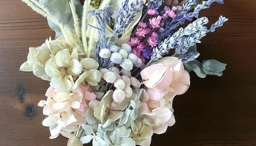 Ramo Seco Lilás e Rosa com Alecrim e Lavanda