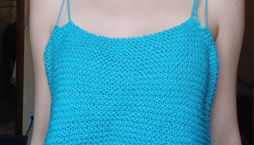 Blusa soltinha de tricô sob encomenda