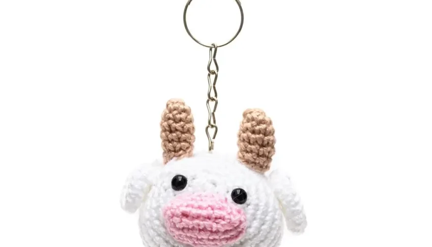 Chaveiro vaquinha em amigurumi