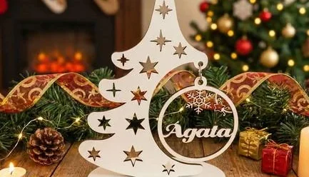 Mini Árvore de Natal em MDF Personalizada com Nome