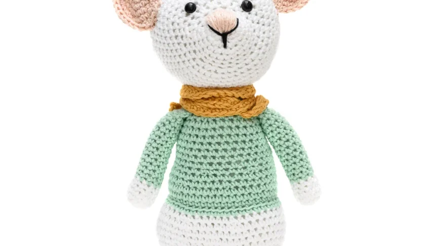 Ratinho Aconchegante em Amigurumi