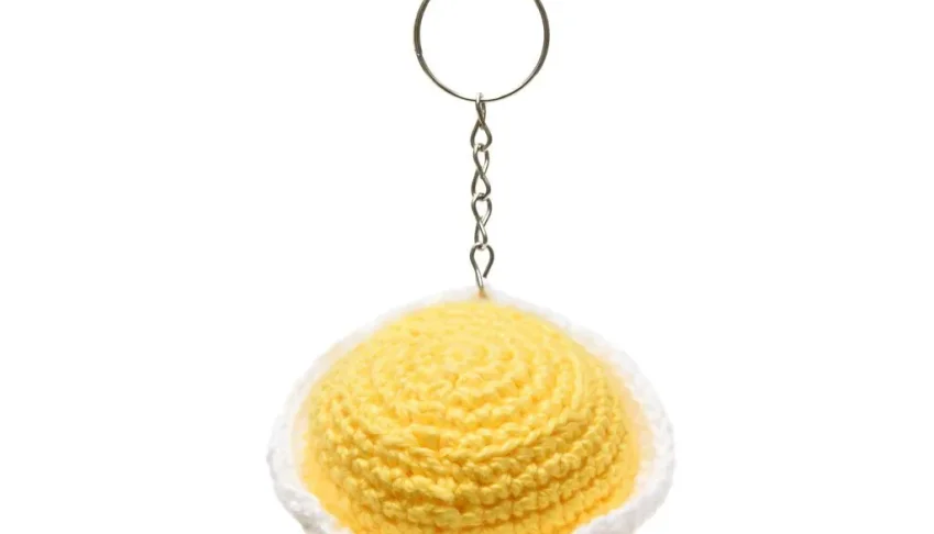 Chaveiro Quindim em amigurumi