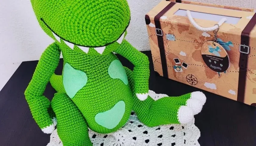 T-rex Amigurumi