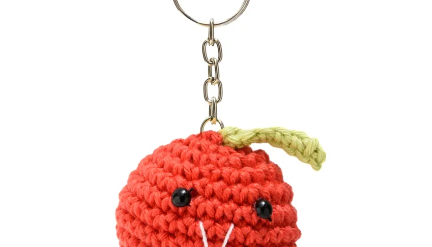 Chaveiro Mini Maçã Amigurumi