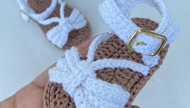 Sapatinho de Bebê em Crochê
