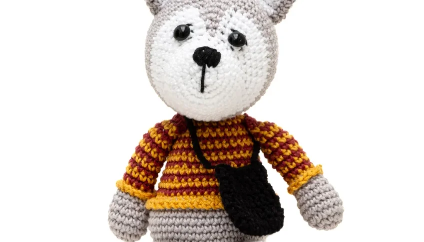 Lobo com Bolsa em Crochê Amigurumi