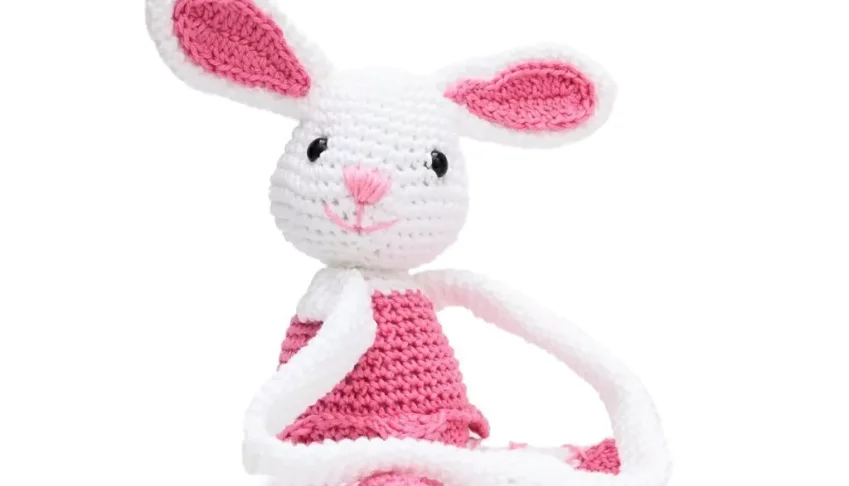Prendedor de cortina coelhinha bailarina em amigurumi