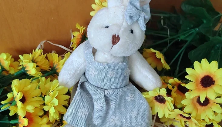 Coelha de pelucia - Azul claro Jeans (20cm)