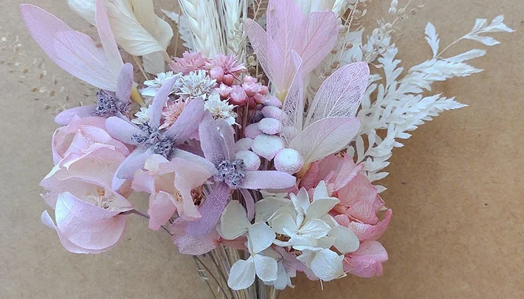 Mini buque em tons de Rosé (25cm)