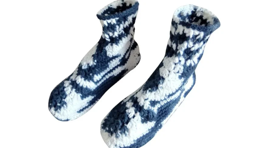 Pantufa de Lã Infantil Preto e Branco 32