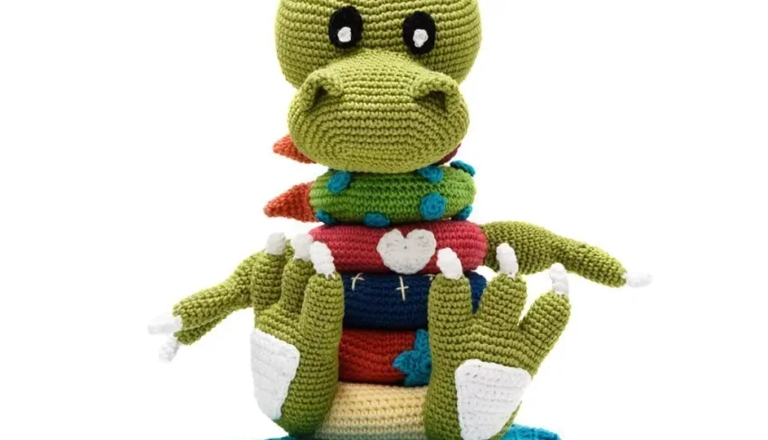Brinquedo educativo Dinotower em amigurumi