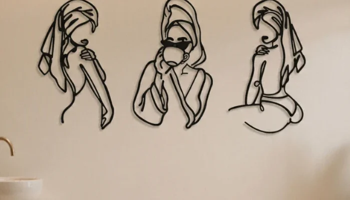 Kit 3 Quadros Mulher Minimalista em MDF Preto 35 x 22 cm