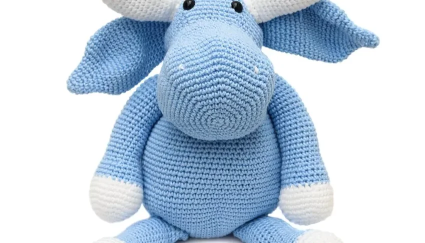 Alce em amigurumi