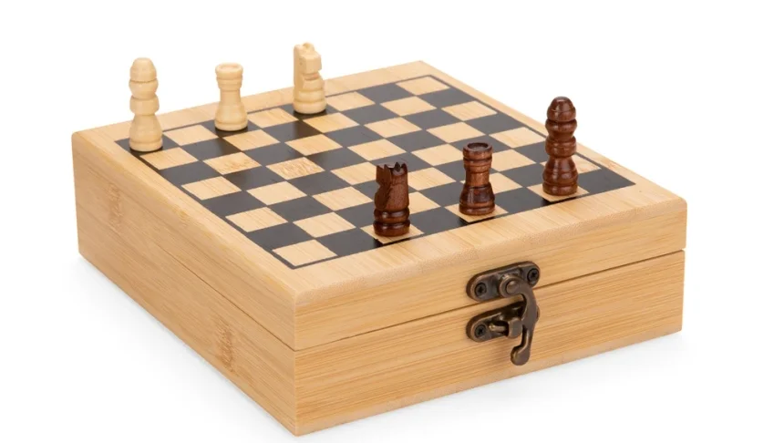 Kit Vinho com Jogo de Xadrez