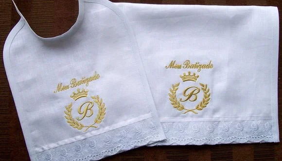 Kit Batizado em Linho com Toalha e Babador