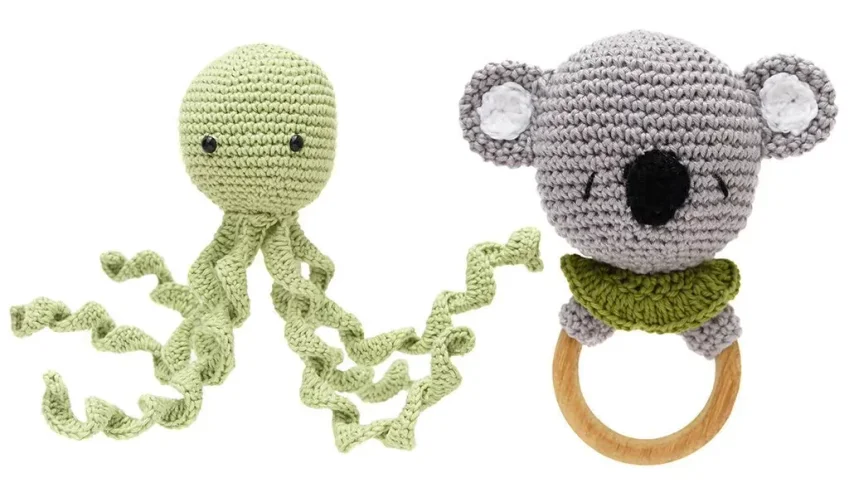 Kit Polvo Newborn e Chocalho Coala em Amigurumi