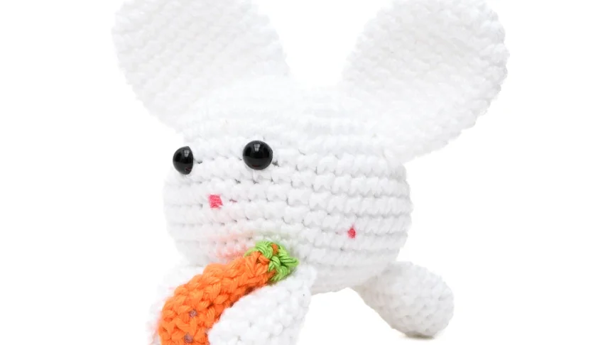 Coelho Branco Cenoura Amigurumi