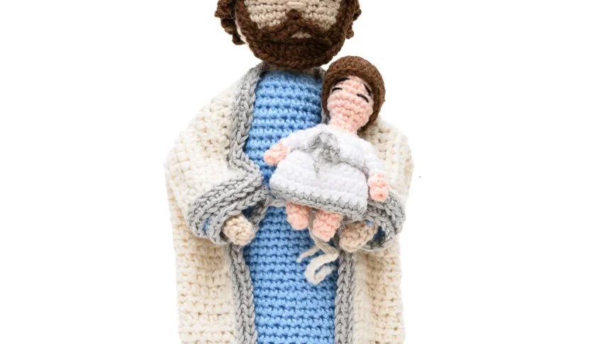 São José com Menino Jesus em Amigurumi