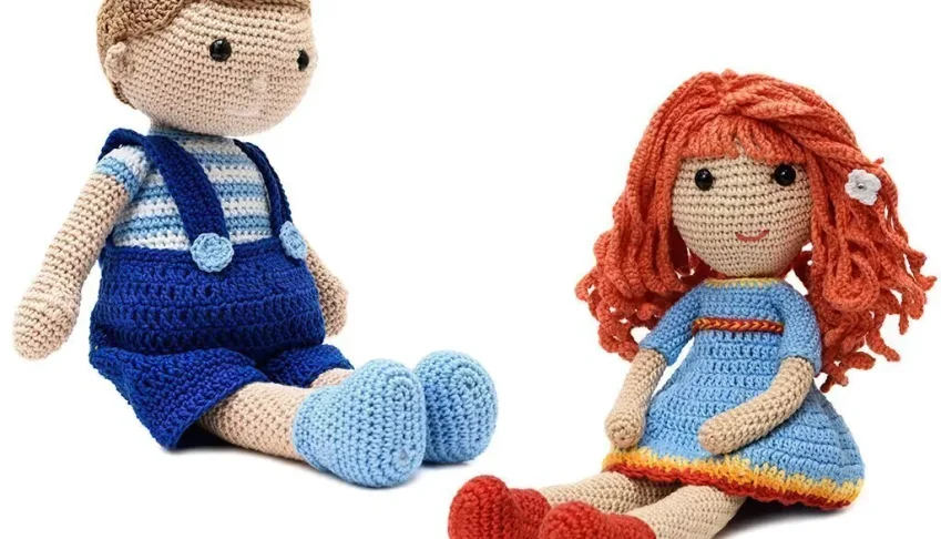 Kit bonecos Alex e Valquíria em amigurumi
