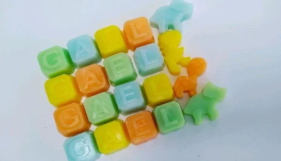 Sabonete Nome 5 Letras e Dino