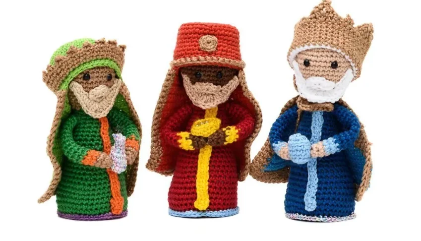 Os três Reis Magos em amigurumi