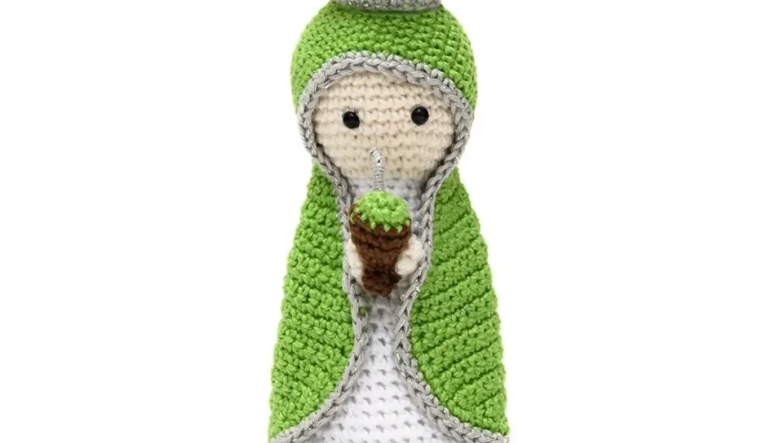 Nossa Senhora do Chimarrão em amigurumi