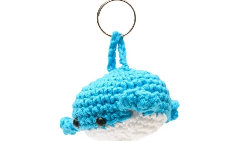 Chaveiro Mini Baleia Azul em Amigurumi