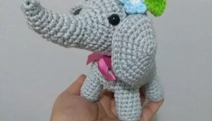 Mini Elefante Amigurumi