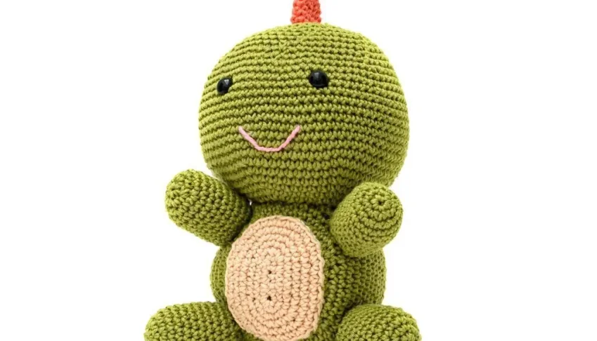 Dinossauro Verde em amigurumi