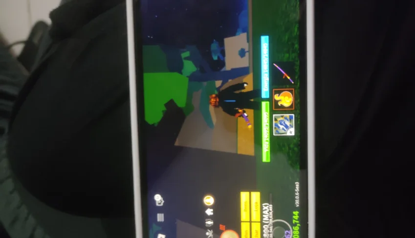 vem con a kitsune leopardo Yeti ispirit no inventário goud