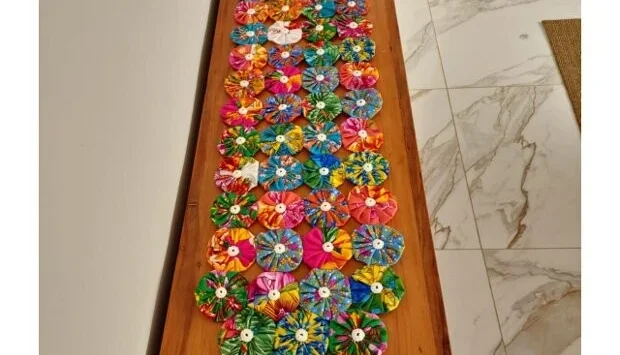 Trilho de Mesa Artesanal em Tecido