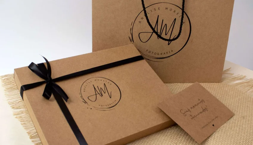 Embalagem Kraft Personalizada — 50 Unidades