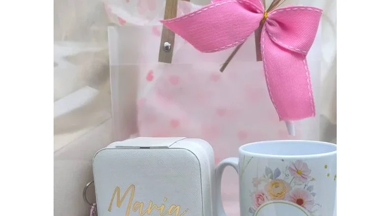 Kit Caneca e Porta-Joias Personalizados