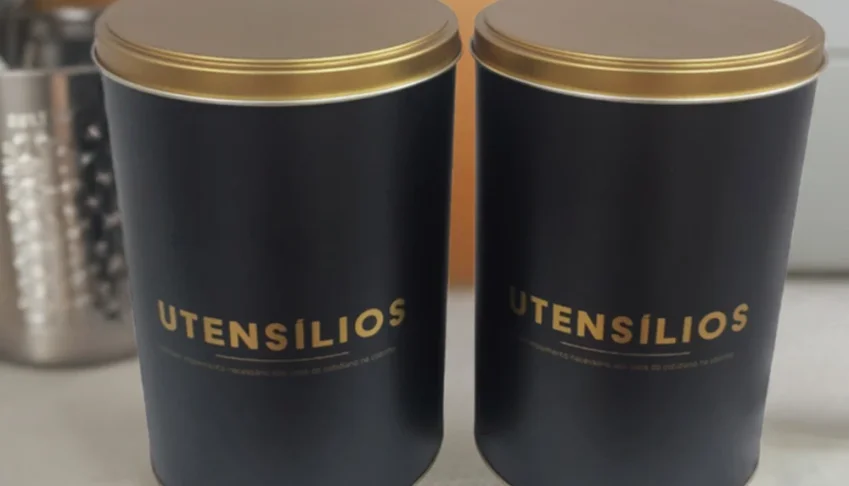 Conjunto de 2 latas metálicas para utensílios